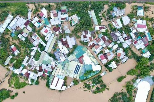 Người thuê trọ ở Khánh Hòa chưa có tạm trú cũng được hỗ trợ sau đợt lũ vừa qua
