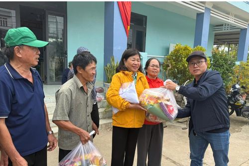 Kết nối yêu thương đến với người dân vùng lũ Mỹ Lệ Tây
