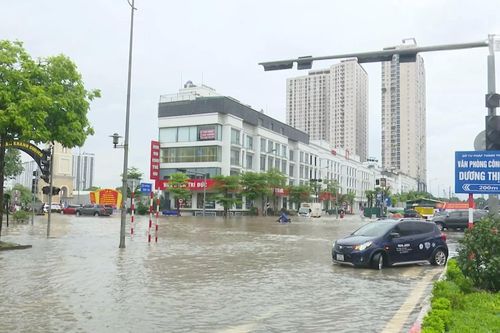 Thủ tướng yêu cầu điều chỉnh quy hoạch, chống ngập, ùn tắc