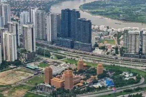 Rủi ro từ tồn kho bất động sản cao kỷ lục