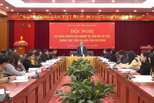 Sở Tư pháp tập huấn, bồi dưỡng nghiệp vụ hộ tịch, chứng thực năm 2025