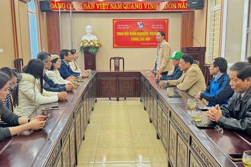 Đoàn công tác Hội Nhà báo tỉnh thăm, học tập kinh nghiệm tại tỉnh Phú Thọ