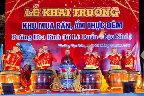 Khai trương Khu mua bán ẩm thực đêm Bạc Liêu