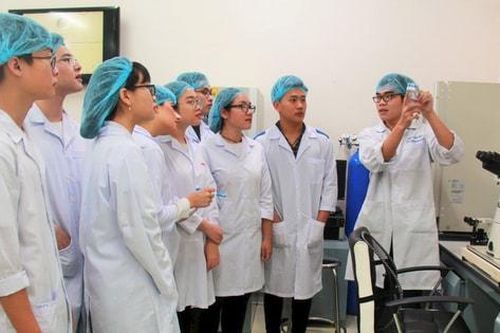 Việt Nam đang đứng trước ngưỡng cửa thị trường công nghệ sinh học 'khổng lồ'