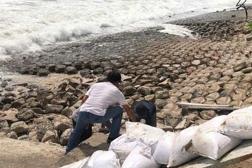 Kè biển Mũi Né sạt lở nghiêm trọng, kiến nghị công bố tình huống khẩn cấp