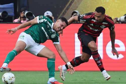 Pha bỏ lỡ không tưởng ở Copa Libertadores