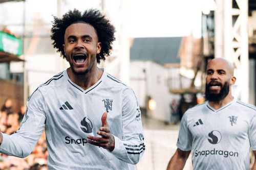 MU thắng ngược dòng 2-1 trước Crystal Palace: Tuyệt phẩm và bản lĩnh