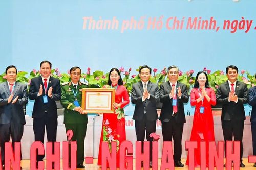 Ủy ban MTTQ Việt Nam TPHCM đón nhận Bằng khen của Thủ tướng Chính phủ