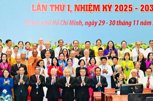 Ra mắt ủy viên Ủy ban MTTQ Việt Nam TPHCM khóa I, nhiệm kỳ 2025-2030