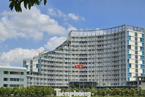 Biên chế cấp xã được giao chưa đáp ứng đủ nhu cầu công việc