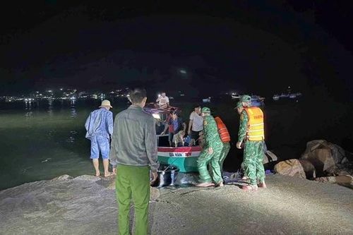 Phát hiện thêm một thi thể trong vụ chìm tàu cá ở biển Khánh Hòa