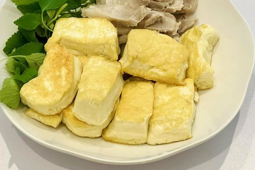 Nhóm phụ nữ ăn đậu phụ mỗi ngày suốt 2 năm, kết quả khám ra sao?
