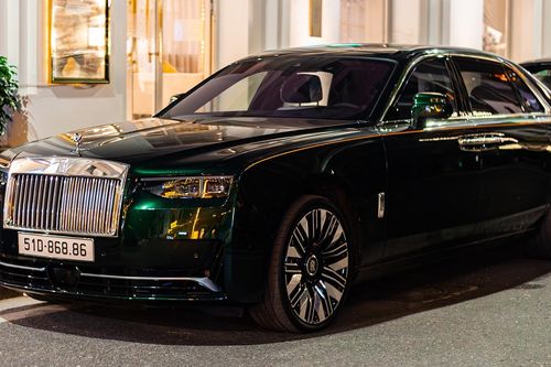 Xe siêu sang Rolls-Royce giá 50 tỷ của đại gia Hà Nội gắn biển số giá 110 triệu
