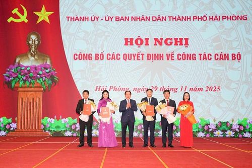Hải Phòng công bố các quyết định về công tác cán bộ chủ chốt khối Đảng và chính quyền