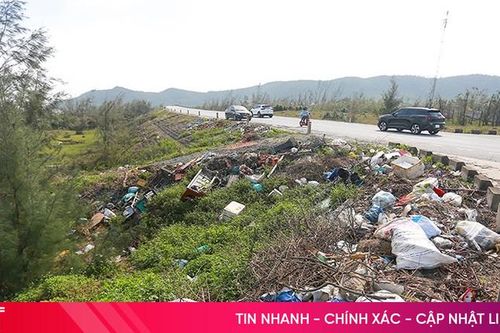 Bao giờ hết cảnh rác 'bủa vây' đê biển Cổ Đạm?