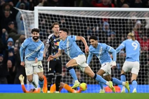 Premier League: Man City tạo áp lực lên trận 'đại chiến' Chelsea-Arsenal