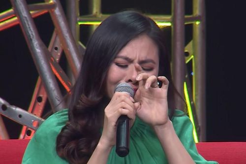 Vân Trang bàng hoàng nghe tin 1 đồng nghiệp vừa qua đời: 'Vĩnh biệt anh, không còn đau nữa rồi'