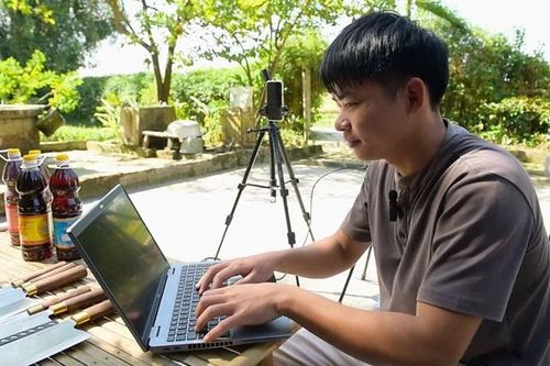 Tiếp thị số bùng nổ: Sản phẩm truyền thống thích ứng để bứt tốc