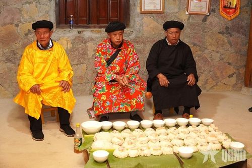 Độc đáo lễ cúng tổ tiên của người Lô Lô đen
