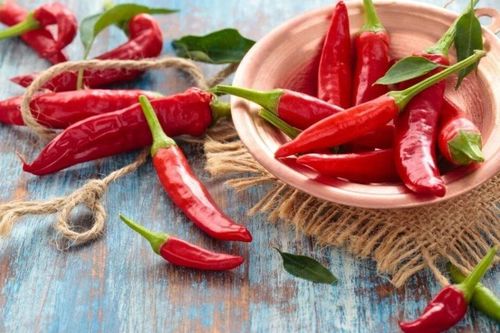 5 nhóm người không nên ăn ớt