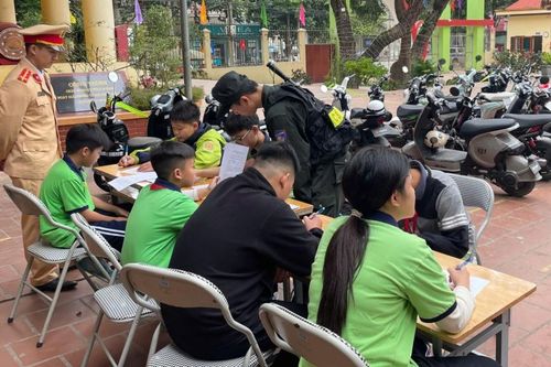 Giữ chìa khóa, trao an toàn