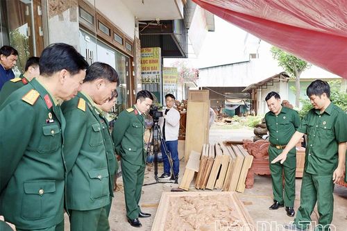 Phát huy phẩm chất 'Bộ đội Cụ Hồ' trong thực hiện các phong trào