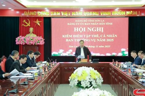 Hội nghị kiểm điểm đánh giá, xếp loại tập thể, cá nhân Ban Thường vụ Đảng ủy UBND tỉnh năm 2025