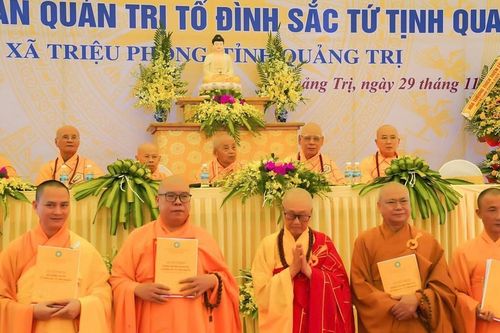 Quảng Trị: Công bố quyết định trụ trì và ra mắt Ban Quản trị tổ đình Sắc tứ Tịnh Quang