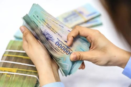 Lãi suất cho vay hộ nghèo giảm còn 6,24%/năm từ 1/12