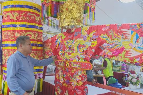 Đa dạng sản phẩm làng nghề quy tụ tại xã Phú Xuyên