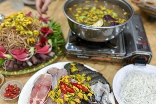 Lẩu mắm - đậm đà hương vị Tây Nam Bộ