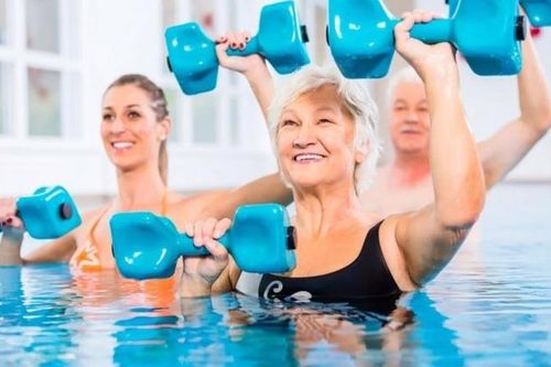 Cách tập an toàn cho người bị thoái hóa khớp gối độ 3–4