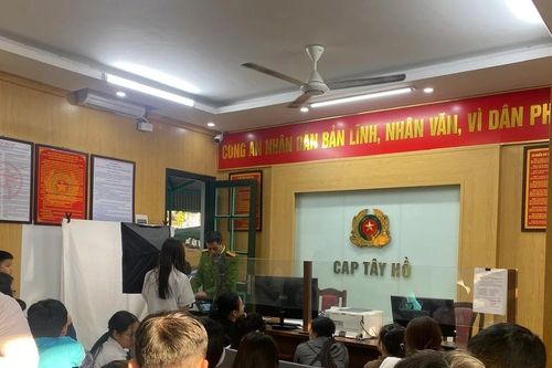 Tiếp tục triển khai cao điểm cấp căn cước cho học sinh trên địa bàn phường Tây Hồ