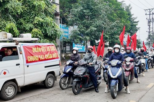 Đoàn kết, chung tay chấm dứt HIV/AIDS