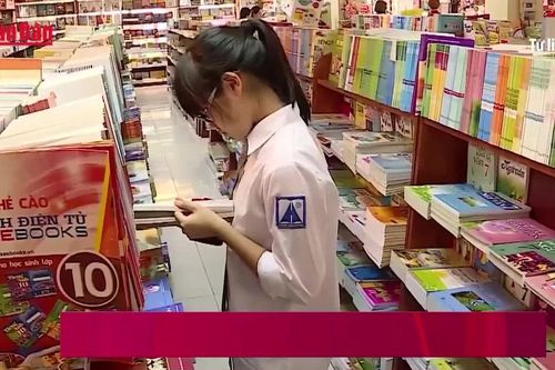 Bảo đảm công bằng trong triển khai chính sách miễn phí sách giáo khoa