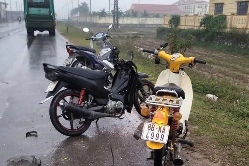Quảng Trị: Tai nạn giao thông khiến 3 học sinh thương vong
