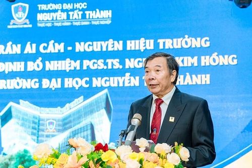 Trường ĐH Nguyễn Tất Thành bổ nhiệm PGS.TS. Nguyễn Kim Hồng làm hiệu trưởng
