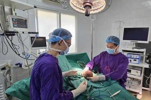 2 năm chịu đựng đau đớn, chàng trai 19 tuổi không ngờ bị ung thư tinh hoàn