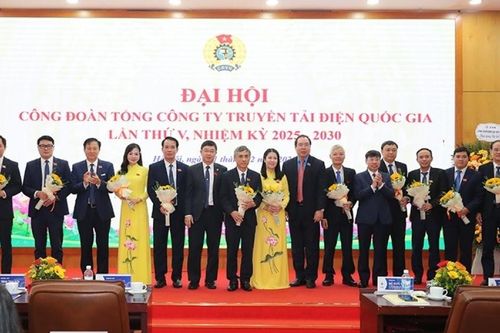 Đại hội Công đoàn EVNNPT lần thứ V, nhiệm kỳ 2025-2030 thành công tốt đẹp