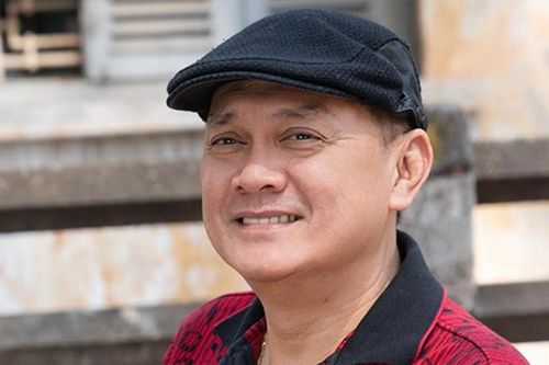 NSƯT Hữu Châu U60 độc thân nhưng không cô đơn
