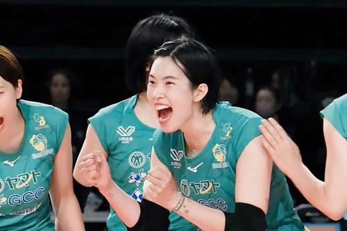 Thanh Thúy về nước, đội bóng chuyền Nhật Bản có thông báo đặc biệt