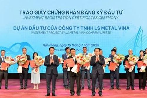 Điểm đến chiến lược của các nhà đầu tư trong và ngoài nước