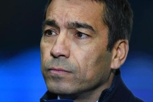 Truyền thông Hà Lan: PSSI chưa liên hệ Van Bronckhorst