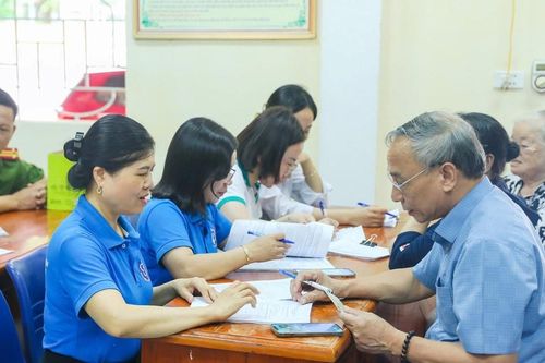 Infographic: Trình tự, thủ tục để người tham gia Bảo hiểm xã hội tự nguyện được hưởng lương hưu