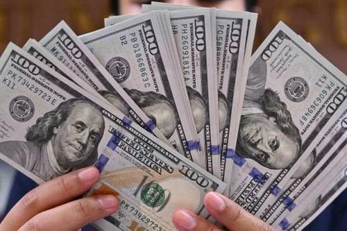 Tỷ giá ngày 1/12: Giá đồng USD tại các ngân hàng thương mại giảm ở chiều mua vào