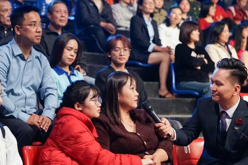 Trái tim cho em và hành trình 'hồi sinh' của cô bé mồ côi
