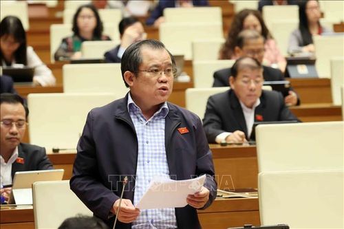 Khai thác và quản lý hiệu quả, có chính sách bảo vệ đất hiếm
