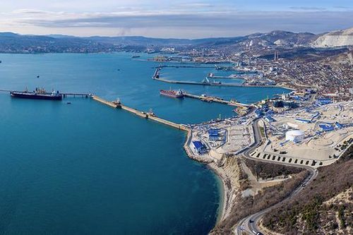 Ukraine đánh vào cảng dầu trọng yếu bên Biển Đen, Kazakhstan phản ứng gắt