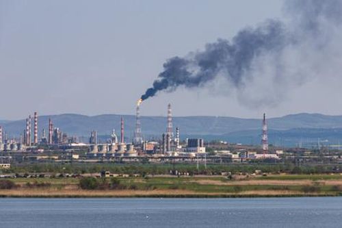 Số phận nhà máy lọc dầu Nga ở Bulgaria phụ thuộc vào đàm phán Mỹ-Nga về Ukraine