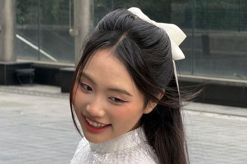 Đồng hồ 17 triệu của mẹ Phương Mỹ Chi